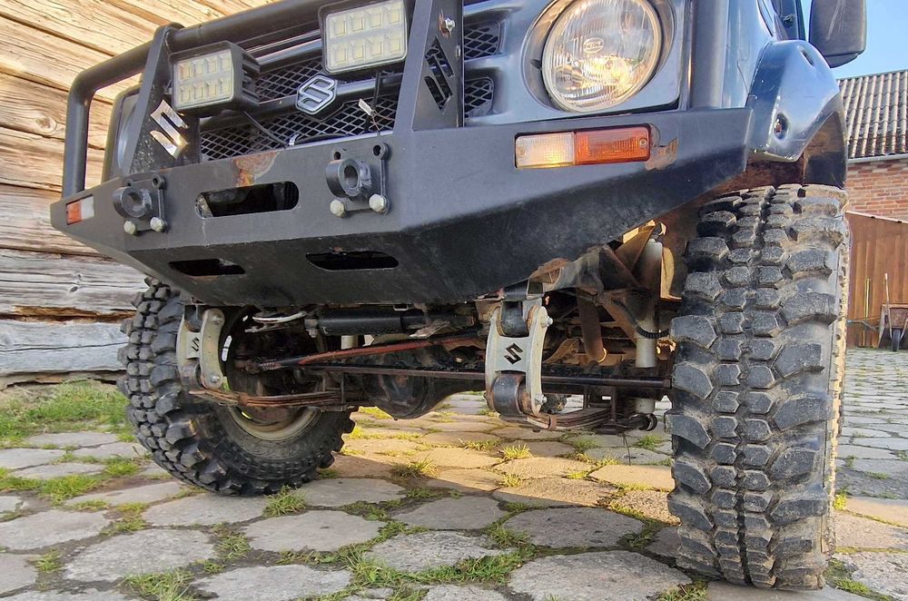 Suzuki Samurai 1,3 Na wtrysku OFFROAD Patrol Jimny ZMOTA Jeep 4x4