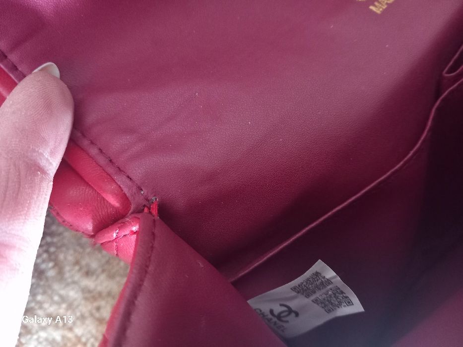 Chanel red crossbody bag Vintage