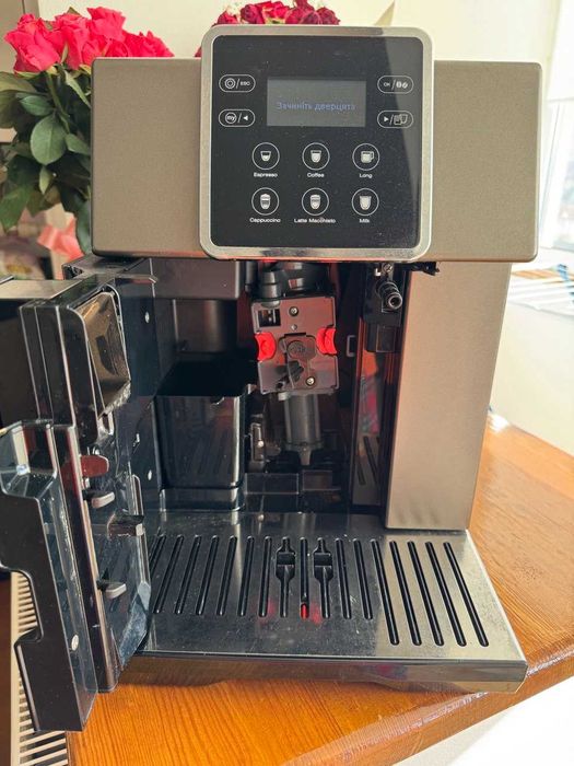 Кавомашина DeLonghi ESAM 420.80 TB Perfecta EVO