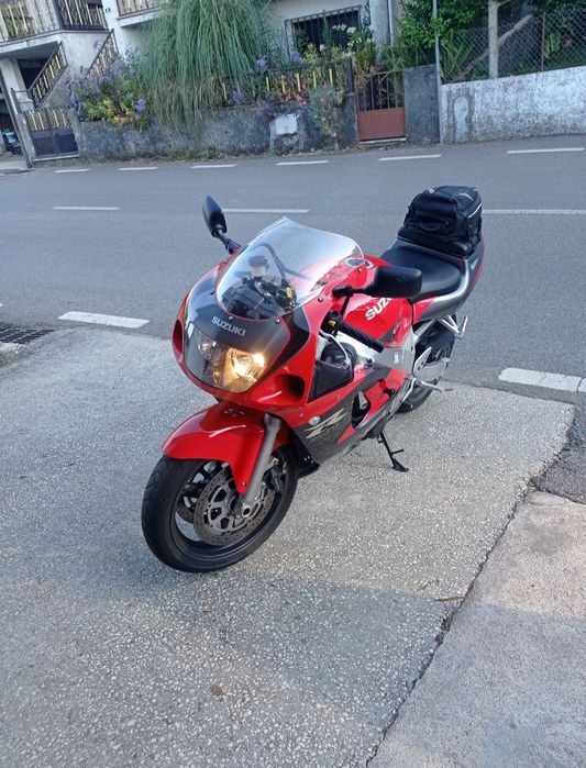 Suzuki SRAD 600- como nova