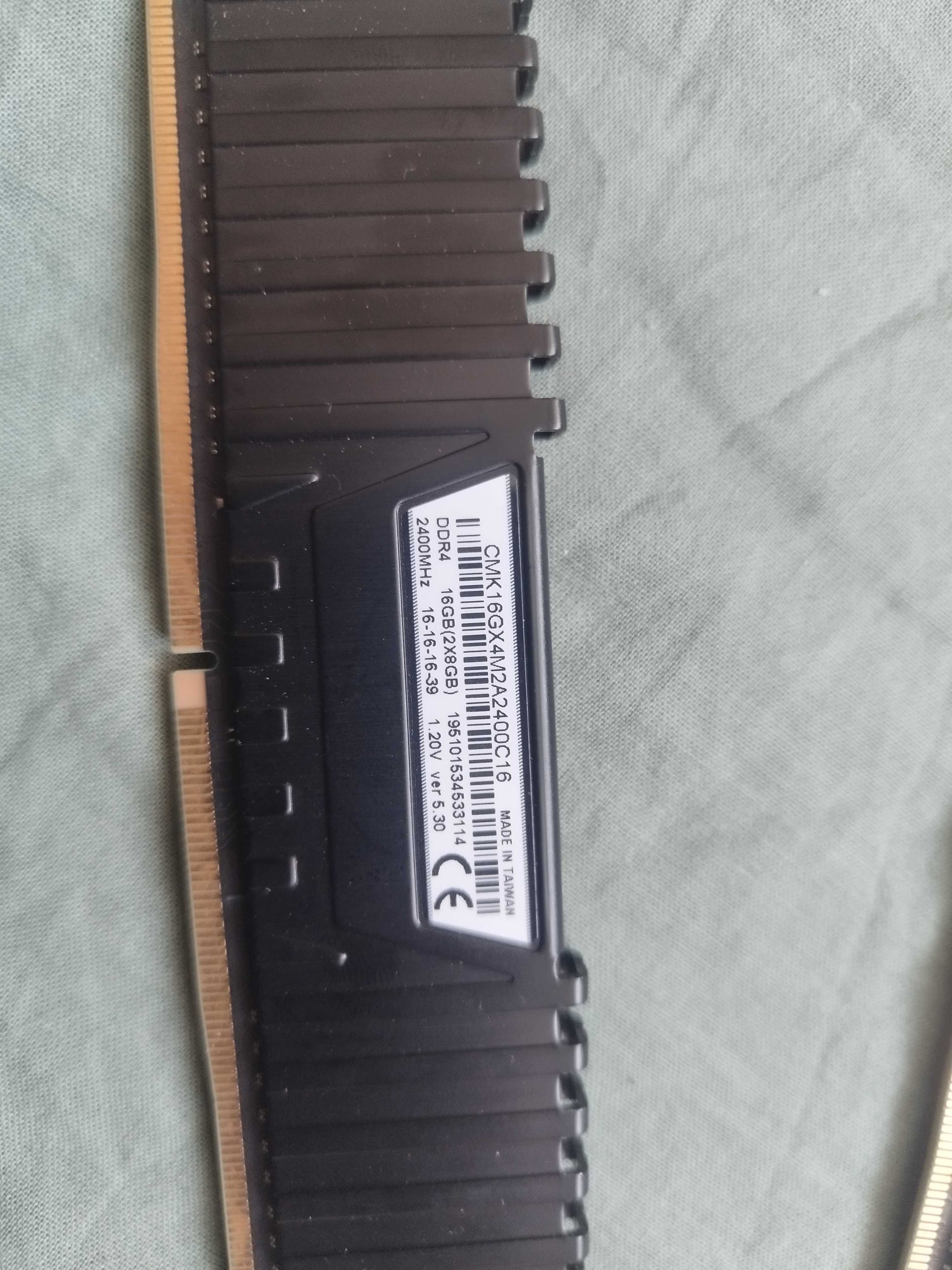 Pamięć RAM Corsair Vengeance DDR4 32GB 3600MHz.