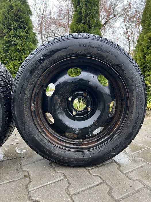 Зимові колеса Nexen 215/55 R16 на сталевих дисках