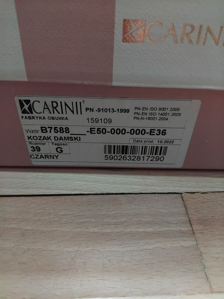 Długie wysokie za kolano buty carinii kozaki muszkieterki skóra natura