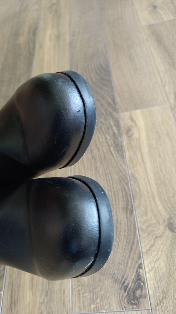 Buty jeździeckie sztyblety skórzane r. 35