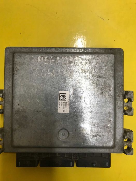 Блок управління двигуном Renault Scenic S180067148