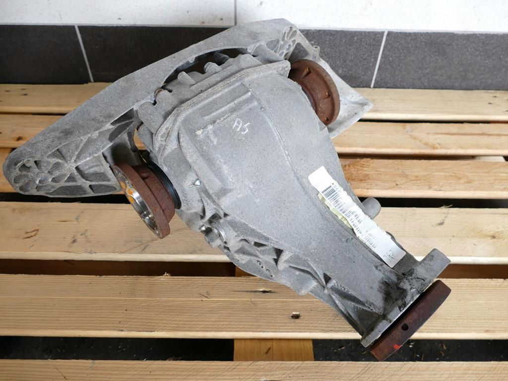 AUDI A5 8T 2.0 TDI QUATTRO DYFERNCJAŁ MOST TYŁ