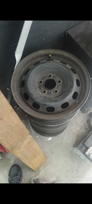 Диски металеві r15 ford/volvo  5*108