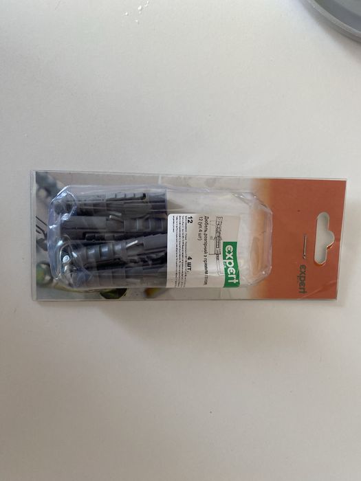 Продам дюбель с прямым гаком крючком 12 х 60 мм 4шт