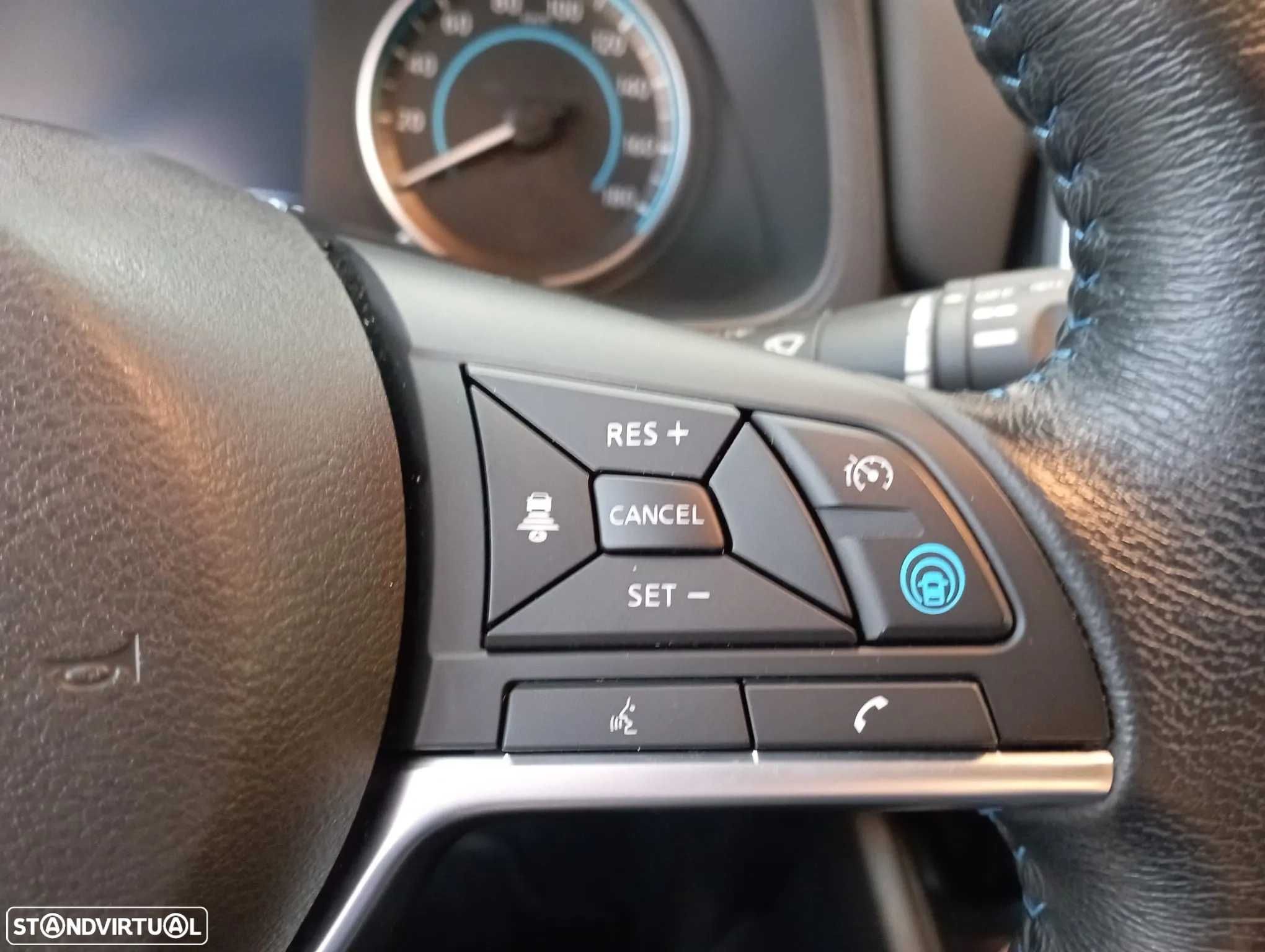 Nissan Leaf 40kw Azul Dual Tone Pro Pilot
