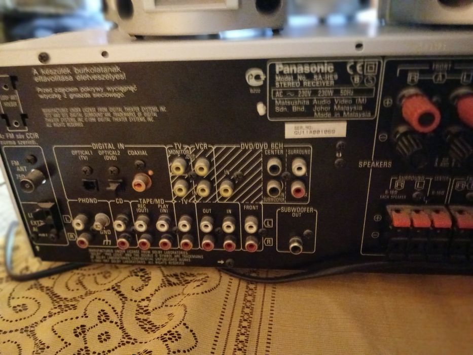 Panasonic Amplituner-kino domowe,5 głośników+subwoofer+DVD.