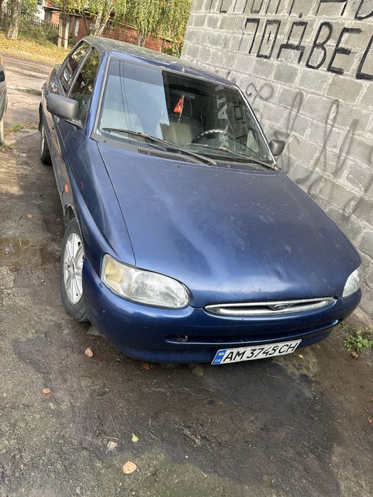 Форд Ескорт 1.6 Газ/бенз