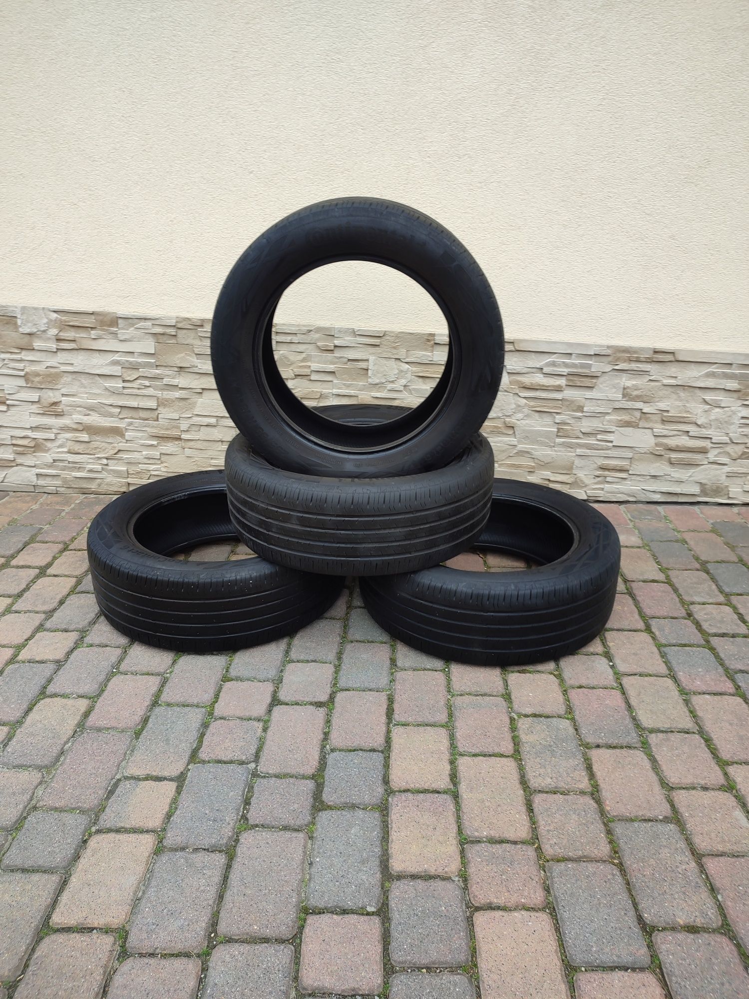 Opony Continental 235 55 r.18