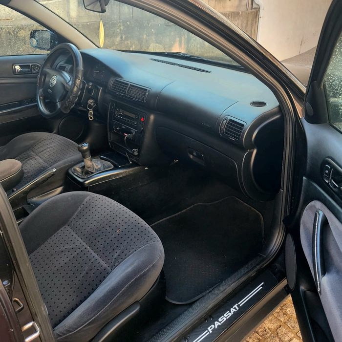 Volkswagen  1.6 B2 Passat