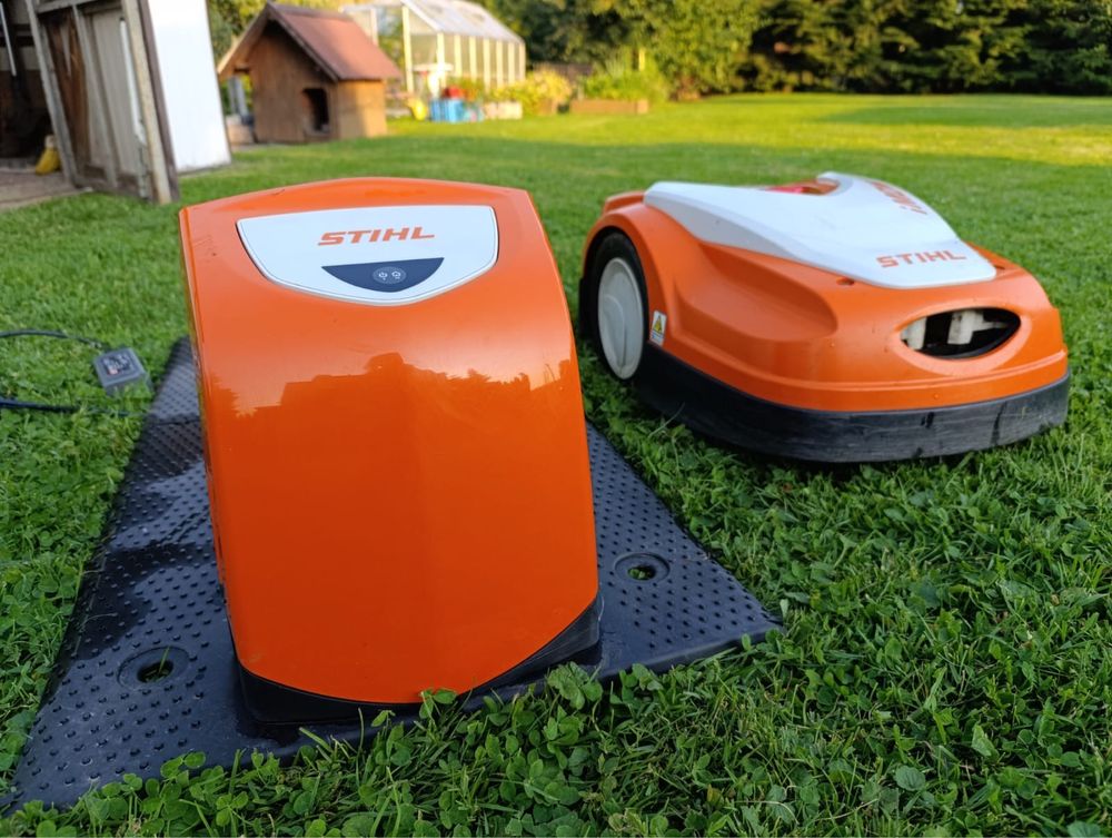 Robot koszący Stihl iMOW RMI 422 PC