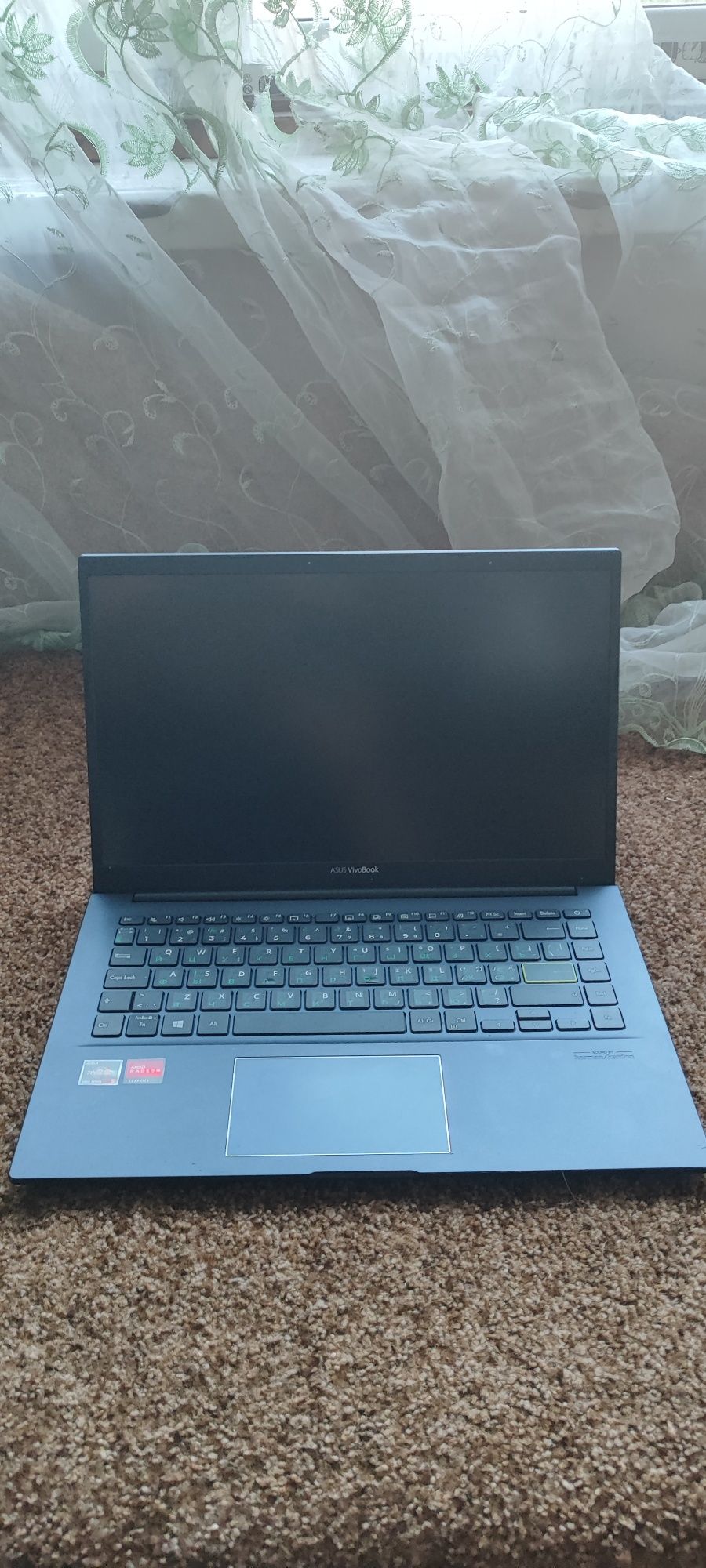 Продам ноутбук Asus VivoBook s15 у відмінному стані.
