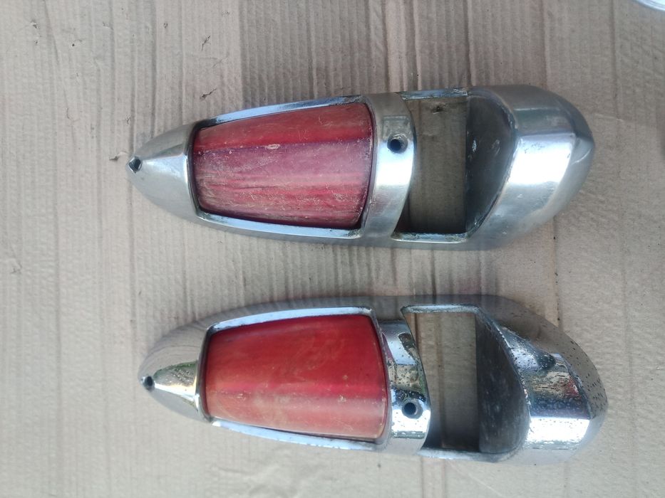 Продам задні фонарі Волга ГАЗ 21 1 серії