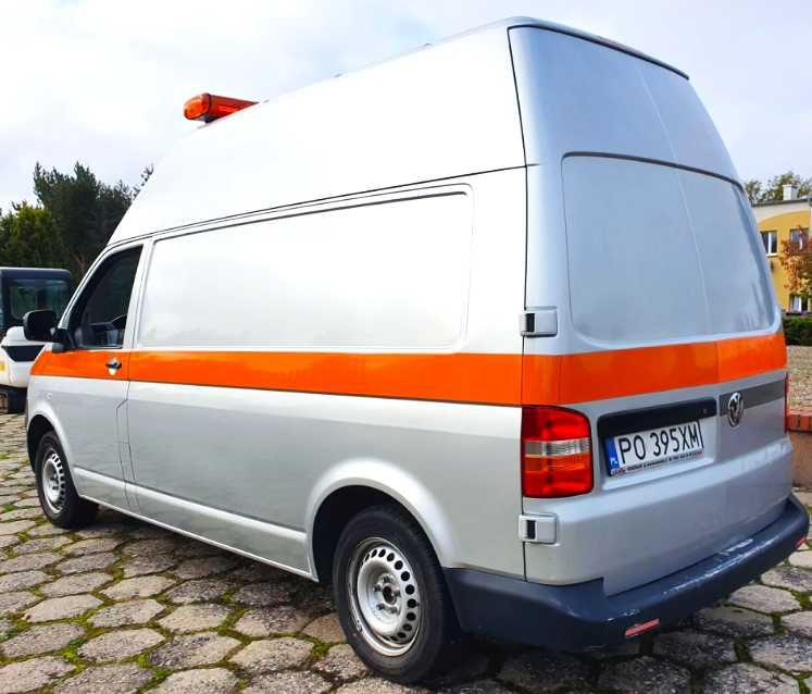 Volkswagen TransporterT5 128tyś.km 1984cm benz.f.vat 23 % cena brutto