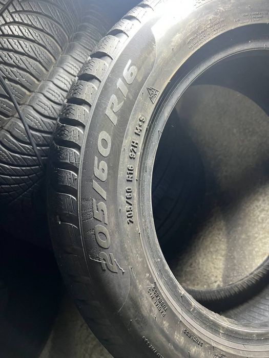 Автошини зимові Pirelli 205/60/16 (2шт)Резина,Колеса,Гума,Скати, Шини)