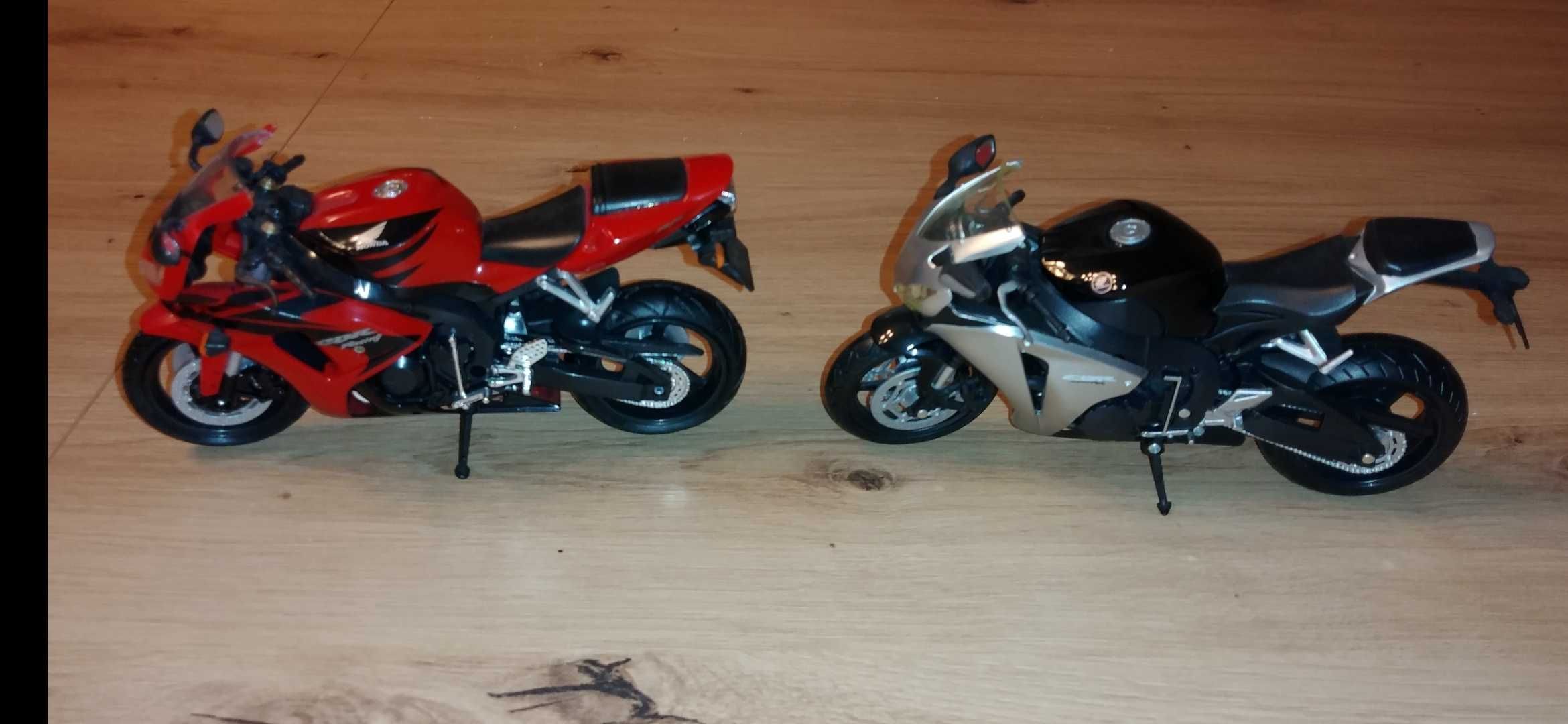 14 modeli motocykli ścigaczy w skali 1:12