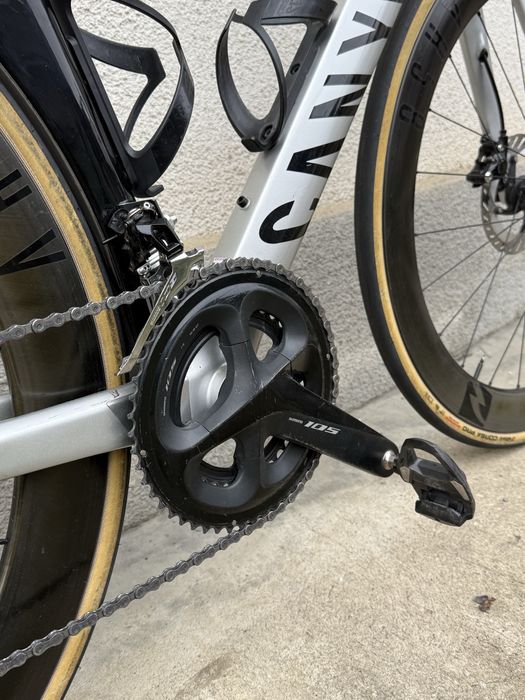 Карбоновий шосейний велосипед canyon aeroad cf slx