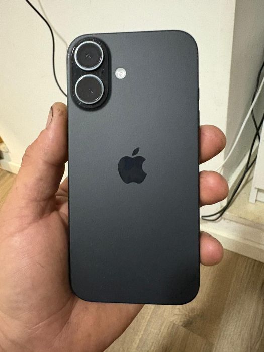 iPhone 16 black troco