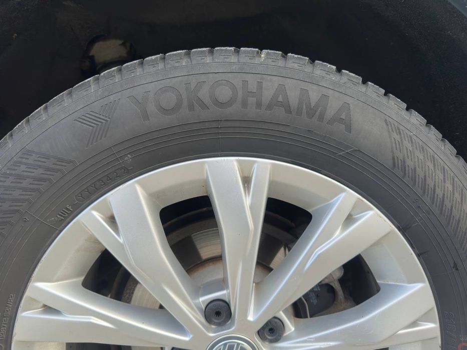 Продаж авто Volkswagen Tiguan 2.0 бензин