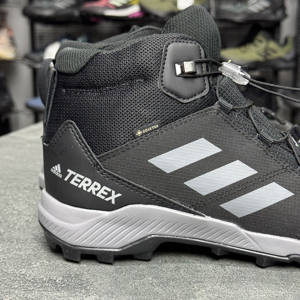 ОРИГІНАЛ 100% Adidas Terrex Gore tex EF0225 /37 р непромокають