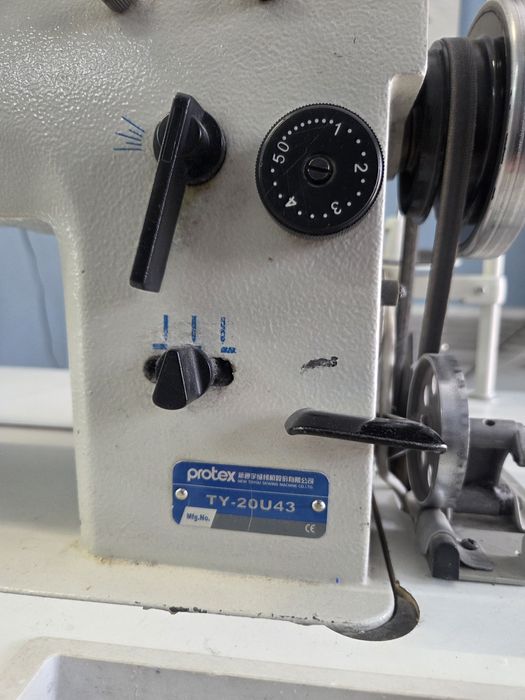 Промислова машина зиг-заг для шиття Protex