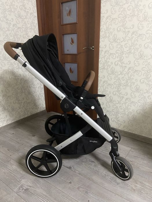 Прогулянкова коляска Cybex Balios S Lux 2022