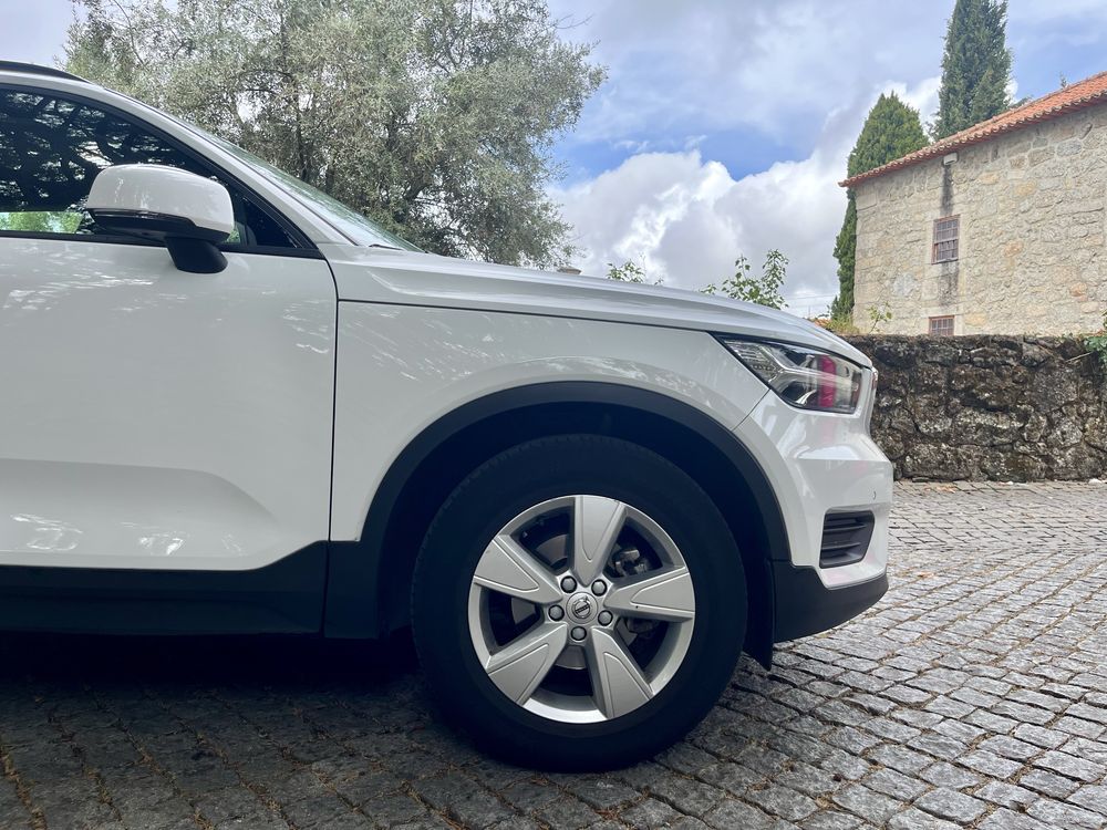 Oportunidade VOLVO XC 40 T3  2019