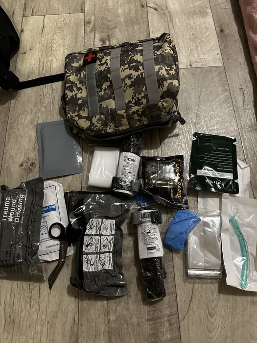 Продам аптечку в сборі