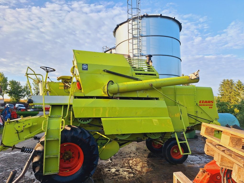 Kombajn zbożowy Claas Mercator 60 class nie john deere