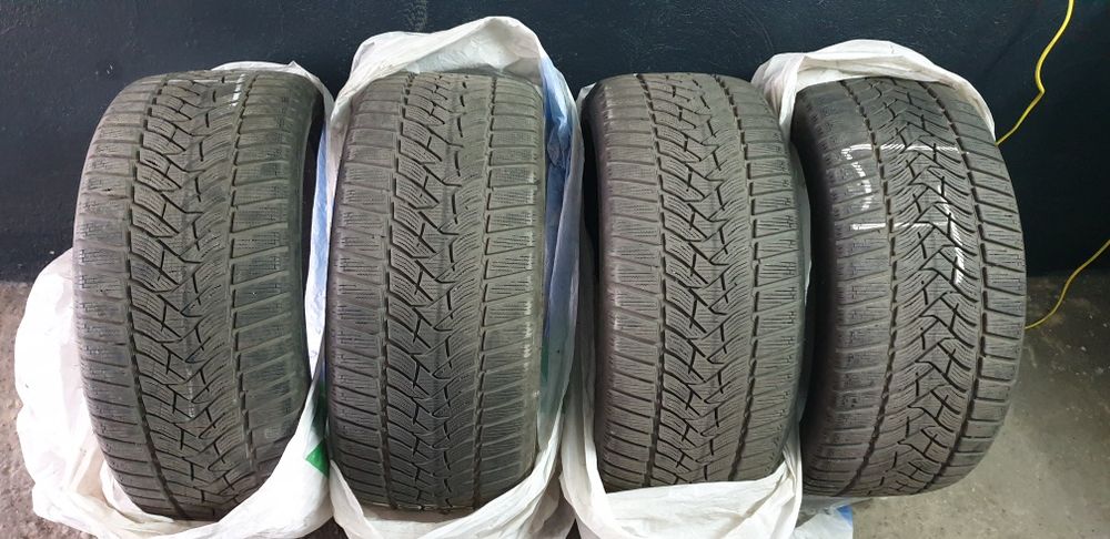 4x Dunlop Winter Sport 5 245/40r18 7,5 mm - 6,5 mm
