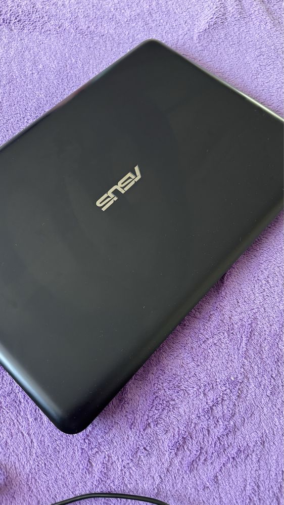 Notebook Asus E402Y