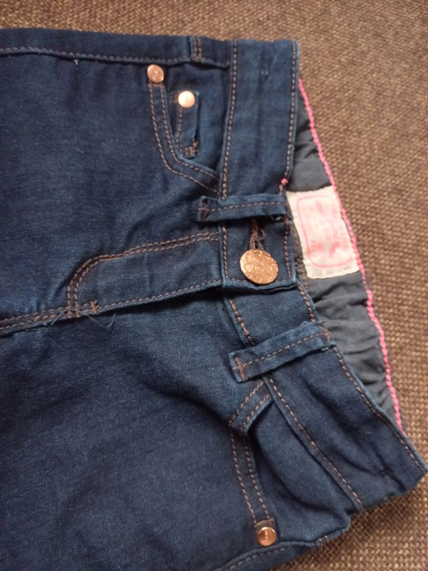 Фірмові джинси стіні на дівчинку 110