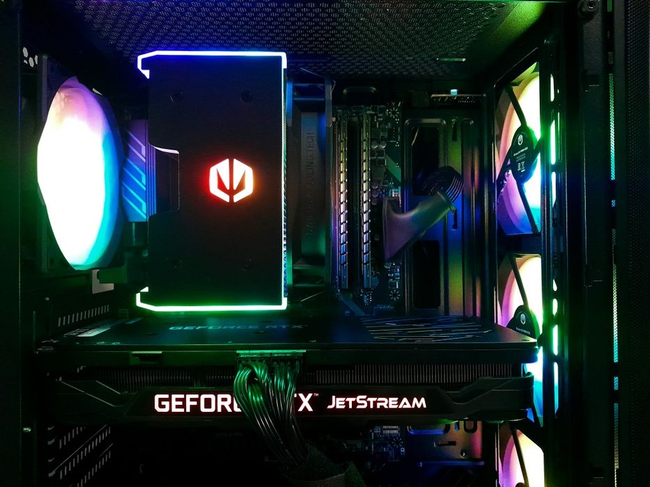 NVIDIA RTX 3070 AMD Ryzen 5 32Gb RAM 1Tb SSD Komputer PC Gamingowy