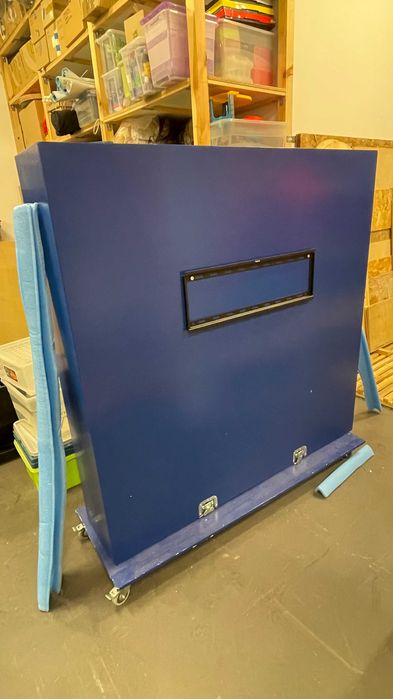 Mobilny stand / skrzynia na TV