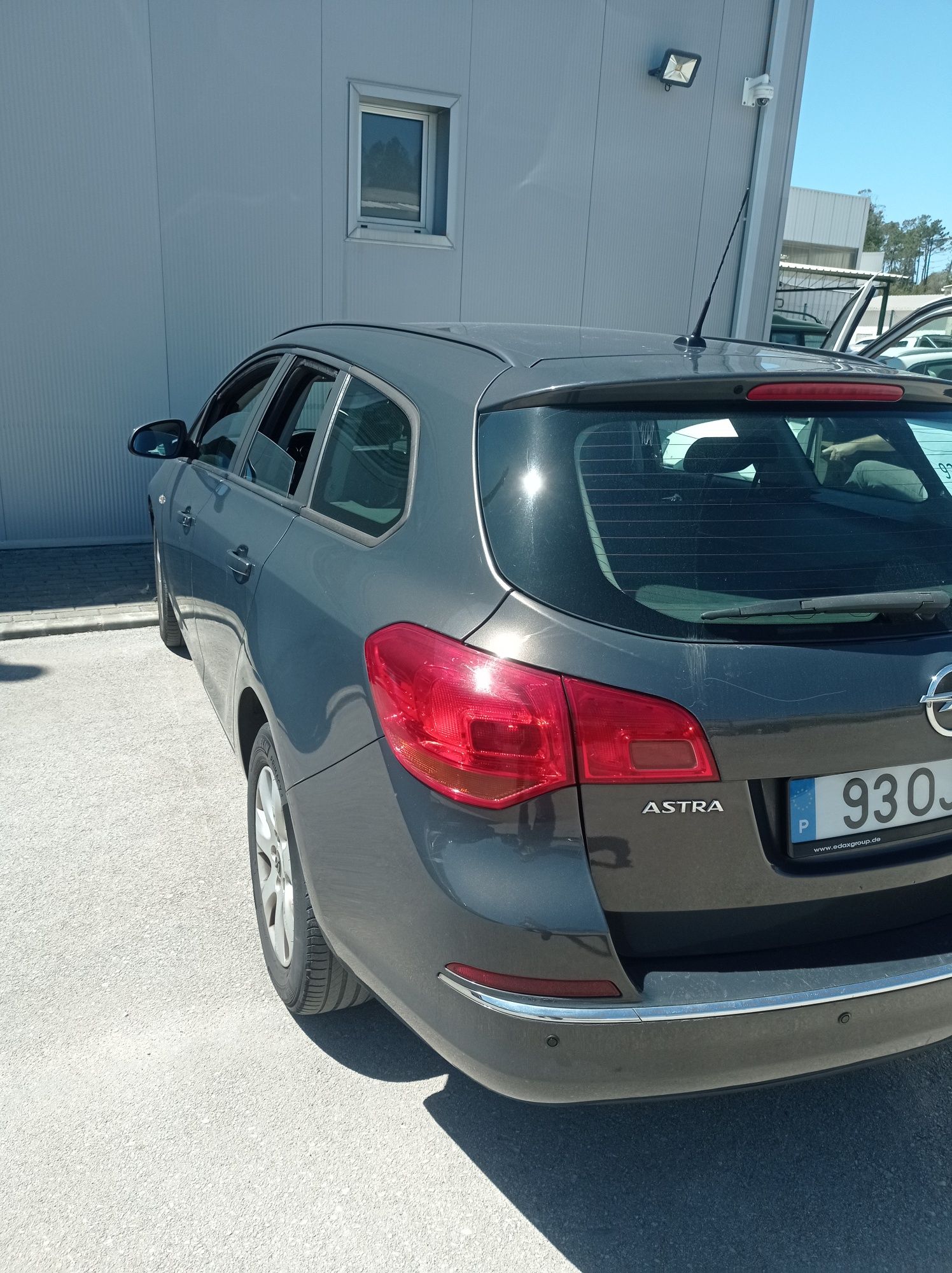 Astra J Sports tourer 14