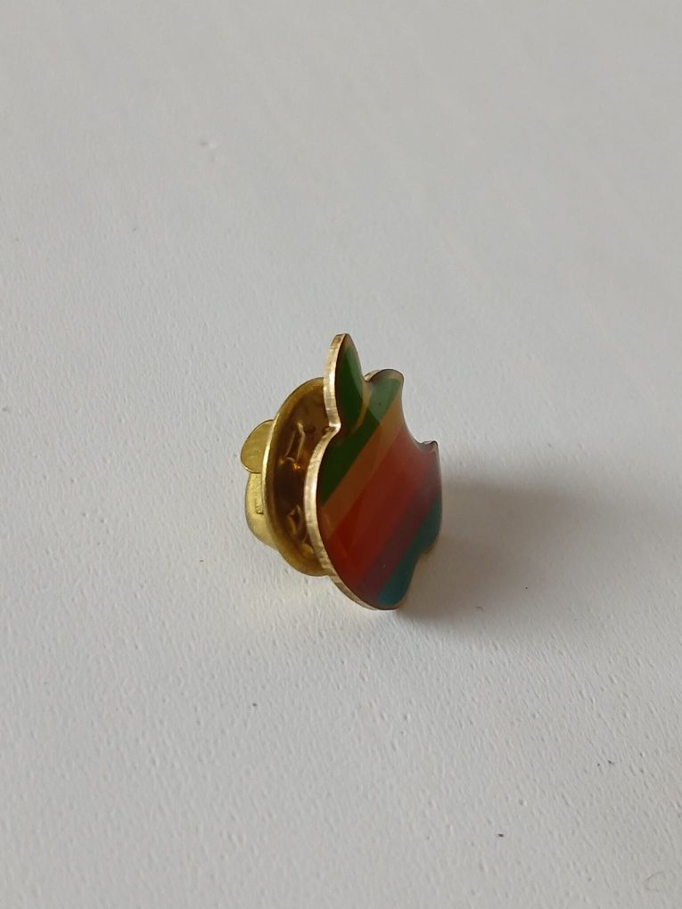 Pin vintage da Apple