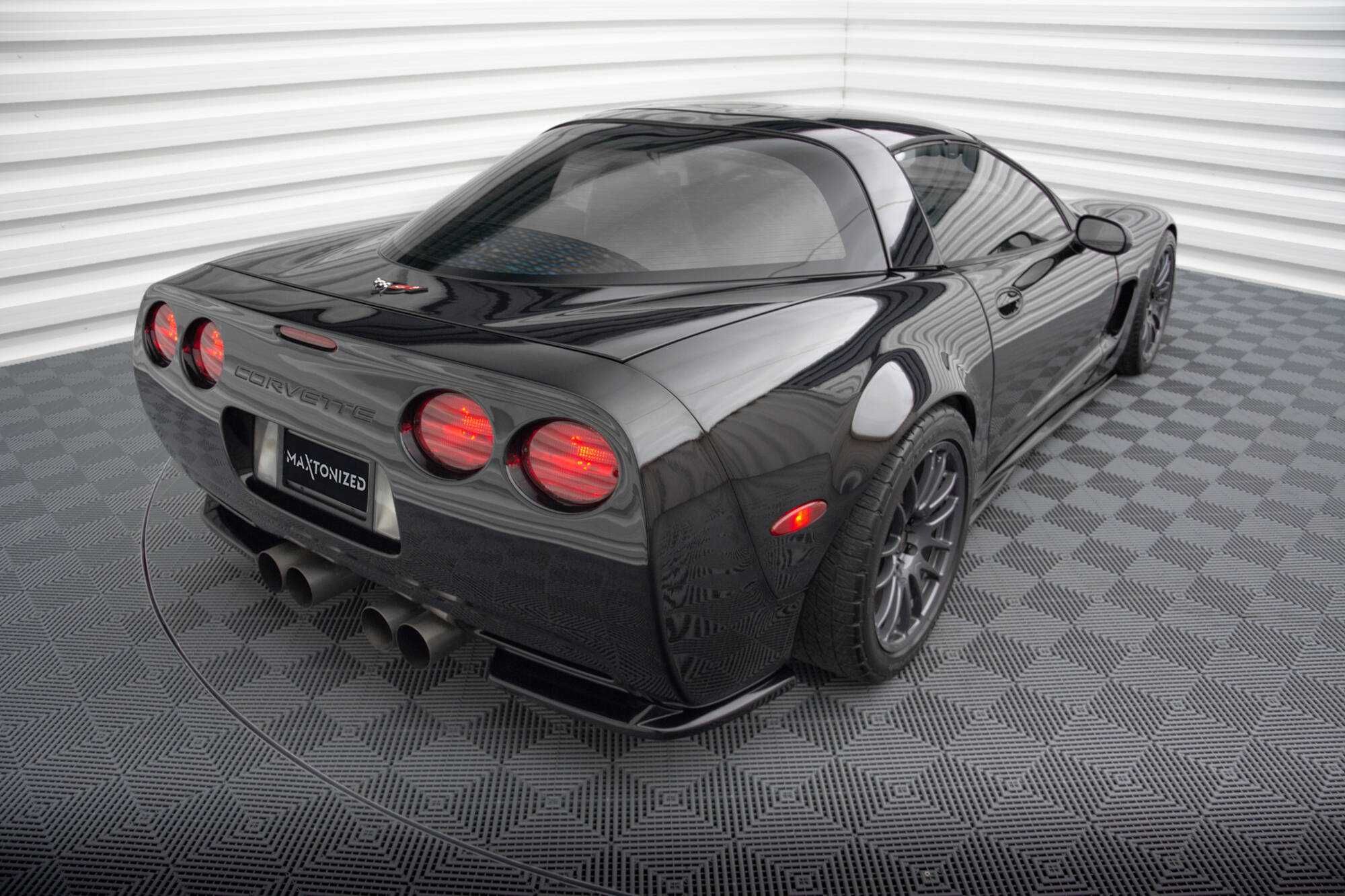 Тюнинг Chevrolet Corvette C5 обвес губа юбка сплиттер пороги диффузор