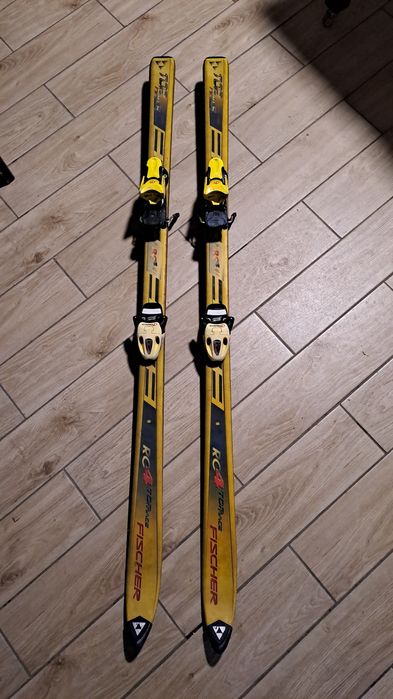 Narty Fischer z butami