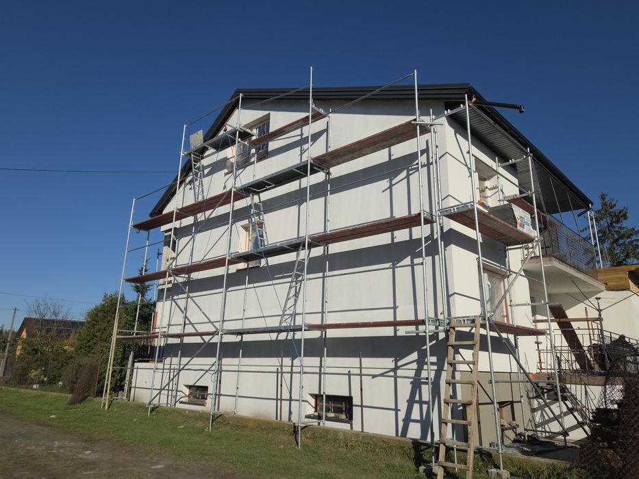 Wynajmę rusztowania elewacyjne