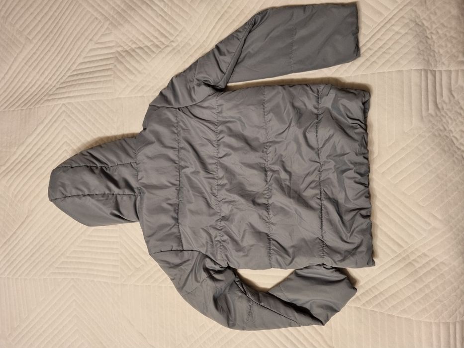 Kurtka przejściowa z kapturem 158