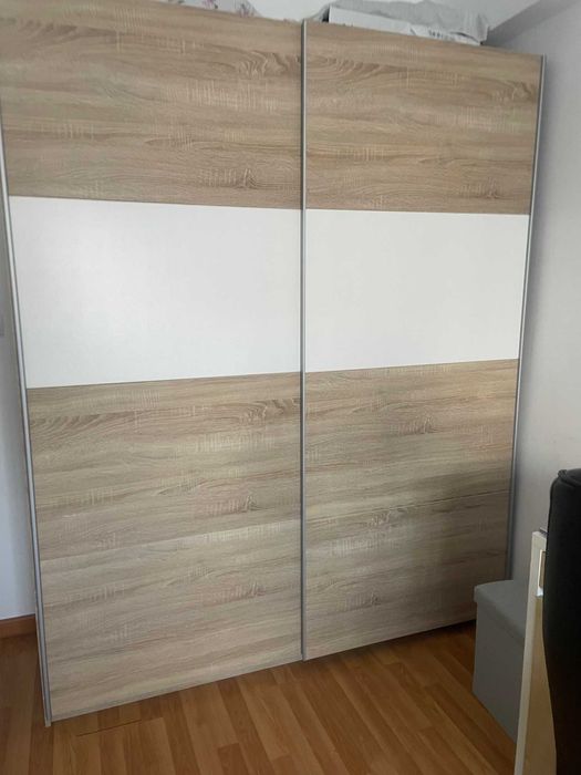 Roupeiro 2 Portas deslizantes 120€