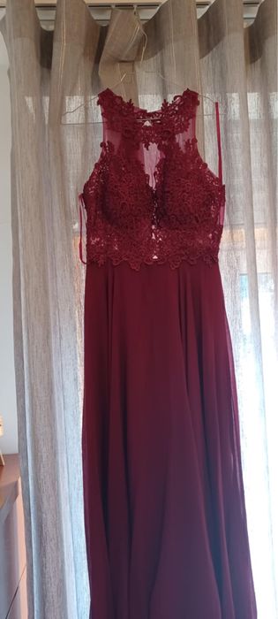 Vestido cerimonia bordô