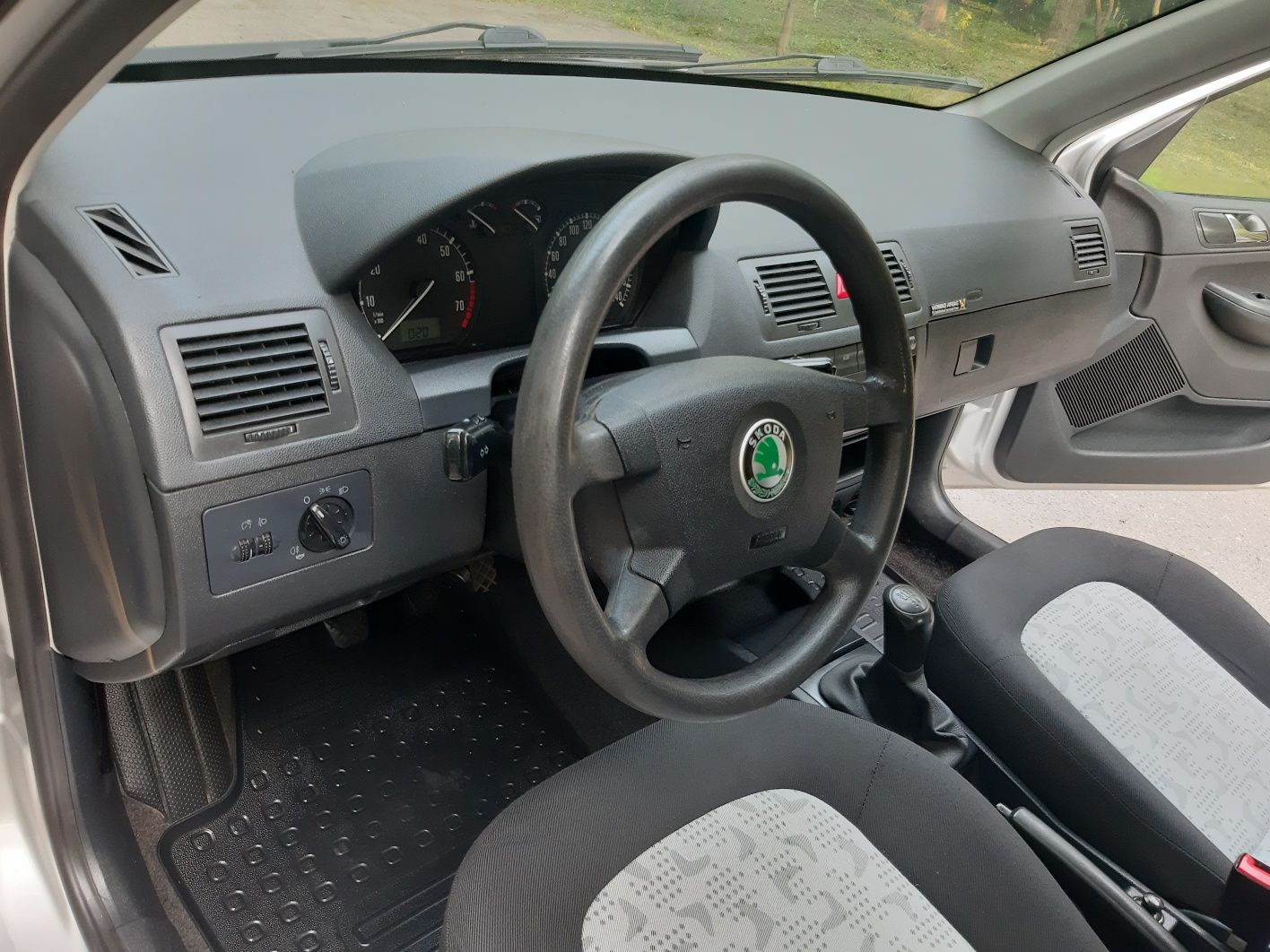 Skoda Fabia 1.4 MPi НЕ Фарбована