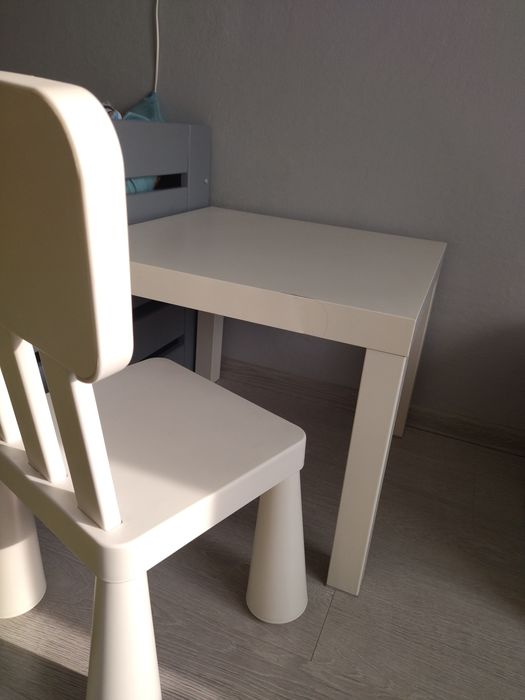 Krzesełko o stół Ikea seria Mamut