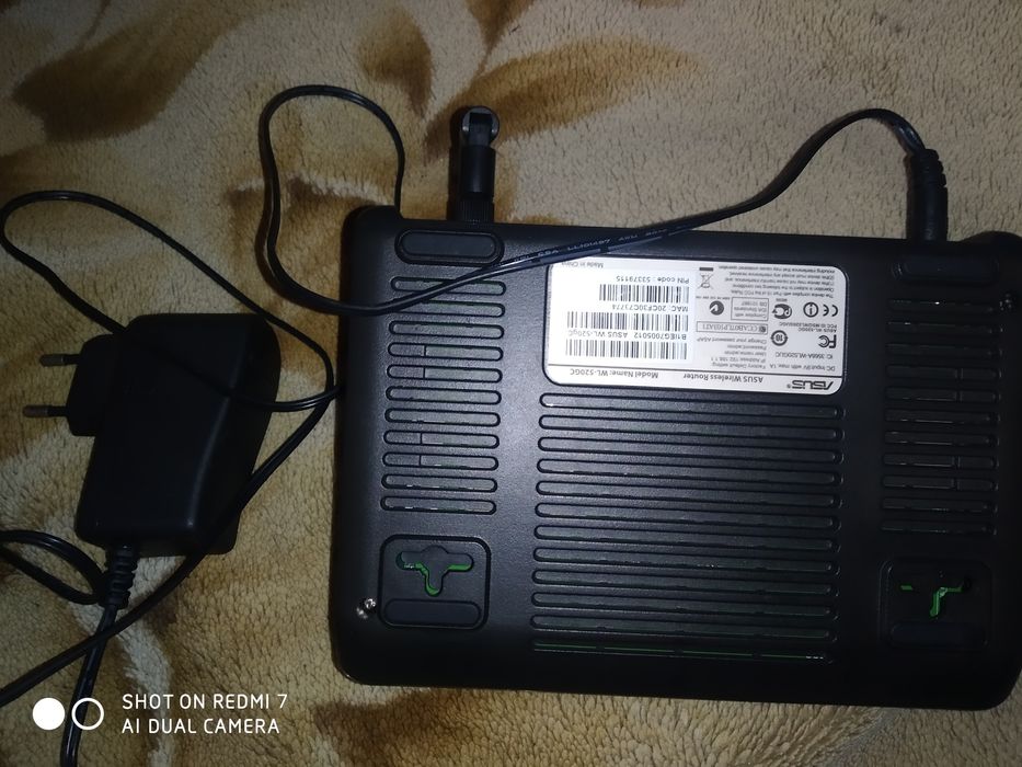 Продам роутер Асус WL -520GUC