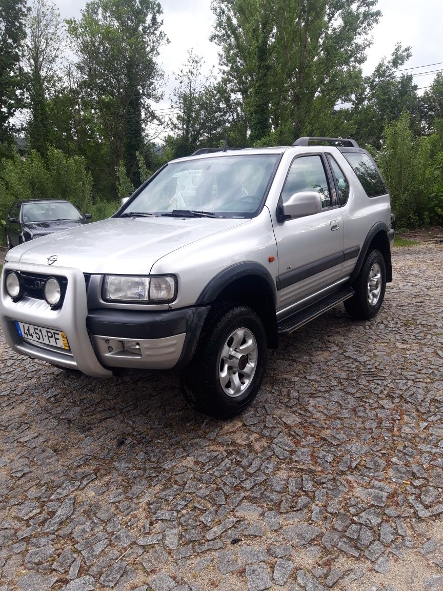 Opel frontera 2.2 dti