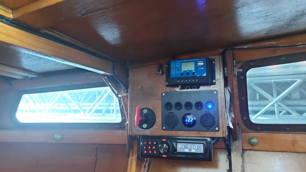 Jacht żaglowy Baśka 606 razem z przyczepą .